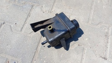 ZBIORNICZEK UKŁADU WSPOMAGANIA VOLVO V40 1.9D