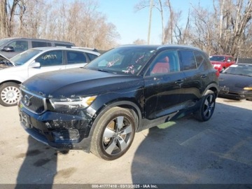 Volvo XC40 Crossover 2.0 T5 247KM 2020 Volvo XC 40 T5 Momentum 2020 2.0l 2.0 Benzyna 248KM, zdjęcie 1