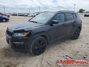 Jeep Compass II 2021 Jeep Compass LATITUDE_2021r_po gradzie 2.4 Benzyna 180KM