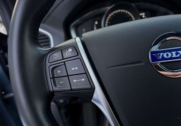 Volvo XC60 I SUV Facelifting 2.0 D4 DRIVE-E 190KM 2017 Volvo XC 60 2.0 D 190KM automatskora panorama NAVIbezwypadkowyGWARANCJA, zdjęcie 21