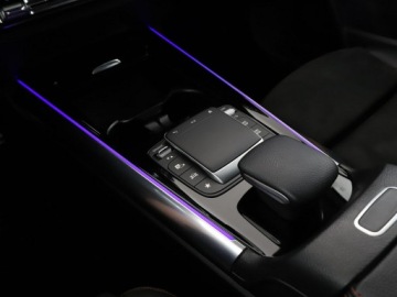 Mercedes GLA II Off-roader Plug-In 1.3 250 e 218KM 2020 Mercedes GLA 250 phev amg line kamera grzane, zdjęcie 30
