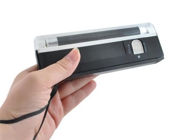 TESTER UV BANKNOTóW LAMPA ULTRAFIOLETOWA WYKRYWACZ