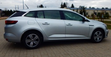 Renault Megane IV Grandtour Facelifting 1.3 TCe 140KM 2022 Renault Megane IV 1.33 TCE kombi bogata wersja ładny zadbany bezwypadkowy, zdjęcie 6