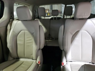 Chrysler Pacifica II 2021 Chrysler Pacifica Hybrid Touring L 2021 3.6l 3.6 Hybryda 260KM, zdjęcie 10