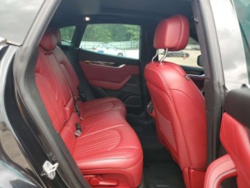 Maserati Levante 2019 Maserati Levante 2019 Maserati Levante LUXURY 3.0 Benzyna 345KM, zdjęcie 10