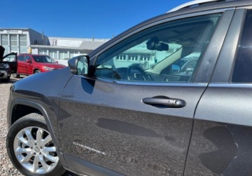 Jeep Cherokee V Terenowy 2.0 MJD 170KM 2014 Jeep Cherokee automat, 4x4, nawigacja, kamera 2.0 Diesel 170KM, zdjęcie 10