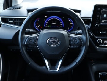 Toyota Corolla XII Sedan 1.8 Hybrid 122KM 2022 Toyota Corolla 1.8 Hybrid, Salon Polska, zdjęcie 18