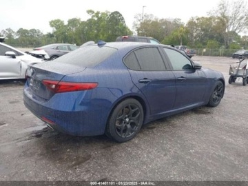 Alfa Romeo Giulia II Sedan Facelifting 2.0 Turbo 280KM 2021 Alfa Romeo Giulia 2021 2.0l 2.0 Benzyna 280KM, zdjęcie 2