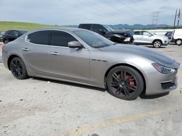 Maserati Ghibli III 2019 Maserati Ghibli 2019 Maserati Ghibli S 3.0 Benzyna 424KM, zdjęcie 2