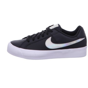 Buty NIKE WMNS COURT ROYALE AO2810 002