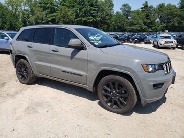 Jeep Grand Cherokee IV 2021 Jeep Grand Cherokee Laredo 2021 3.6l 3.6 Benzyna 293KM, zdjęcie 4