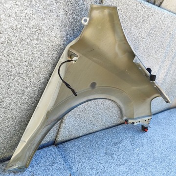 BLATNÍK LEVÝ PŘEDNÍ OPEL ASTRA H III 07R