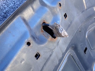 DACIA DUSTER I 10- KAPOTA