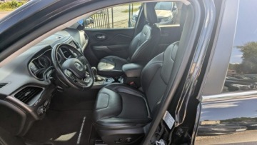 Jeep Cherokee V 2018 Jeep Cherokee 2.4i 182PS ZAREJESTROWANY Serwis, zdjęcie 13