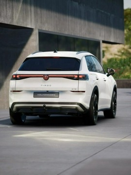 Volkswagen T-Roc I SUV Facelifting 1.5 TSI ACT 150KM 2026 Volkswagen T-Roc Wersja Style 1.5 eTSI 150 KM DSG, zdjęcie 13