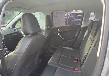 Peugeot 2008 I SUV Facelifting 1.2 PureTech 110KM 2018 Peugeot 2008 1.2T 110KM 2018r automat navi kamera polskora 1.2 110KM, zdjęcie 6