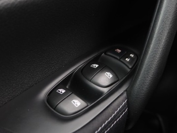 Nissan Qashqai II Crossover Facelifting 1.3DIG-T 140KM 2020 Nissan Qashqai 1.3 DIG-T, Salon Polska, zdjęcie 15