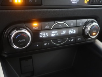 Mazda CX-5 II SUV 2.5 SKY-G 194KM 2018 Mazda CX-5 2.5 Skyactiv-G, Salon Polska, zdjęcie 12