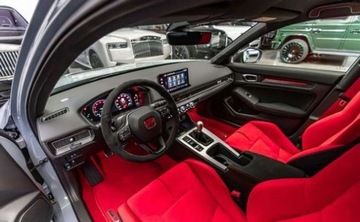 Honda Civic XII Type-R 2.0 VTEC Turbo 329KM 2025 Honda Civic Honda Civic 2.0 VTEC Turbo Type R 2.0 Benzyna 329KM, zdjęcie 5