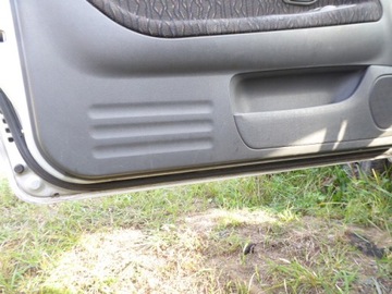 COLT V DVEŘE PŘEDNÍ LEVÉ HB 3D A69C