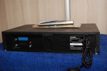 Magnetowid VHS Toshiba 6 głowic stereo