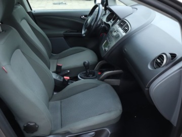 Seat Toledo III 2.0 TDI 140KM 2004 Seat Toledo 2.0 TDI, Klima, Klimatronic,ALU, zdjęcie 8