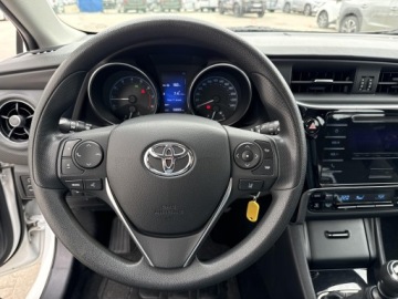 Toyota Corolla XI Sedan Facelifting 1,33 Dual VVT-i 99KM 2018 Toyota Auris 1.33 VVT-i Active II (2012-) 1.33 VVT, zdjęcie 12
