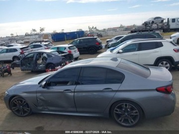 BMW Seria 5 G90-91 2023 BMW Seria 5 2023r., M550I, od ubezpieczalni 4.4 Benzyna 523KM, zdjęcie 3