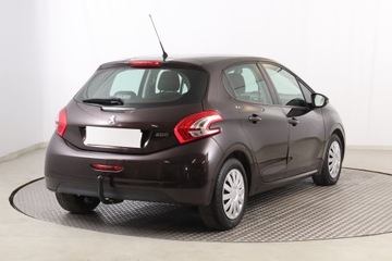 Peugeot 208 I Hatchback 3d 1.4 VTI 95KM 2013 Peugeot 208 1.4 VTi, Klima, Klimatronic, Tempomat, zdjęcie 4