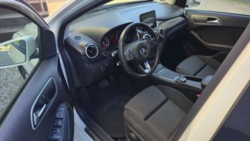 Mercedes Klasa B W246 Sports Tourer Facelifting 1.5 180 d 109KM 2018 Mercedes-Benz Klasa B 1.5 diesel 109 KM NAVI klimatronic zarejestrowany 49, zdjęcie 5