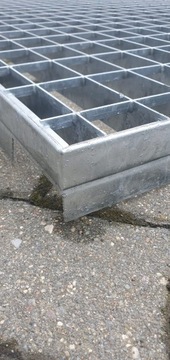 WEMA РЕШЕТКА КАК НОВАЯ 121/122/5 см, ПЛАТФОРМЫ, ПЛАТФОРМЫ