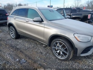 Mercedes GLC C253 2020 Mercedes-Benz GLC 2020 r., 2,0L 4 MATIC 2.0 Benzyna 255KM, zdjęcie 9