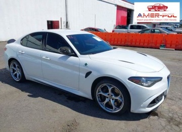 Alfa Romeo Giulia II 2018 Alfa Romeo Giulia 2018, 2.9L, QUADRIFOGLIO, od ubezpieczalni
