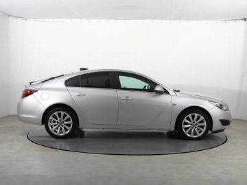 Opel Insignia I Hatchback Facelifting 1.6 CDTI Ecotec 136KM 2015 Opel Insignia 1.6 CDTI, Automat, Navi, Klima, zdjęcie 5