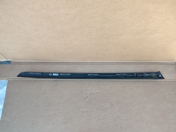 Listwa prawa szyby przedniej CITROEN C5 III X7 KTHB 9659145880