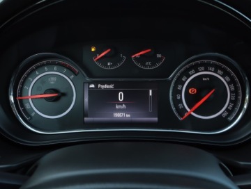 Opel Insignia I Sports Tourer Facelifting 1.4 Turbo ECOTEC LPG 140KM 2016 Opel Insignia 1.4 Turbo, Navi, Klima, Klimatronic, zdjęcie 10