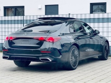 Mercedes Klasa E W214 Sedan 3.0 450d 367KM 2026 E Klasa 450 d 4-Matic AMG 3.0 (367KM) 2026, zdjęcie 5