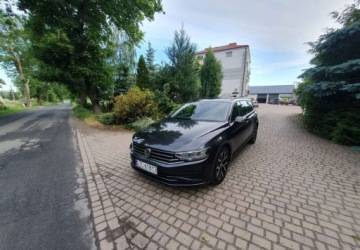 Volkswagen Passat B8 Limousine 2.0 TDI BlueMotion SCR 150KM 2019 Volkswagen Passat Volkswagen Passat 2.0 TDI SCR DSG Business 2.0 Diesel