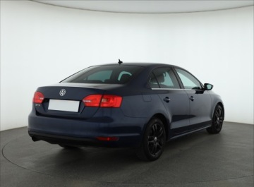 Volkswagen Jetta VI Sedan 1.6 TDI CR DPF 105KM 2012 VW Jetta 1.6 TDI, Salon Polska, Klima, zdjęcie 4