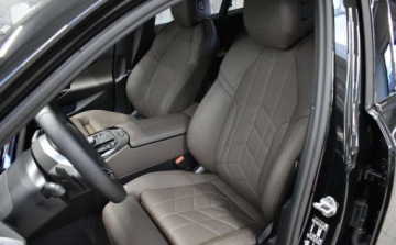 BMW Seria 5 G90-91 2025 BMW Seria 5 520i Touring Harman-Kardon Msport FV23 Bezwypadkowy 2.0, zdjęcie 9