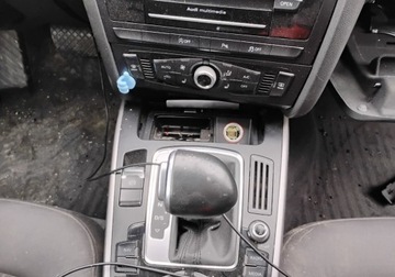 Audi A4 B8 Avant Facelifting 2.0 TDI 177KM 2014 Audi A4 Avant 112014r, 2.0TDI. AUTOMAT. Uszkodzony przod. 2.0 Diesel, zdjęcie 12