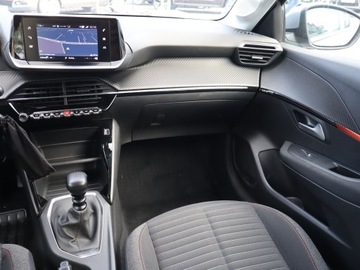 Peugeot 208 II Hatchback 1.2 PureTech 102KM 2020 Peugeot 208 1.2 PureTech, Navi, Klima, zdjęcie 7