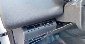 Peugeot 3008 I Crossover 2.0 Hybrid4 200KM 2012 Peugeot 3008 2.0 Hdi 200KM Hybrid4 Automat Xenon Led Skóra El Grzane Fotele, zdjęcie 24