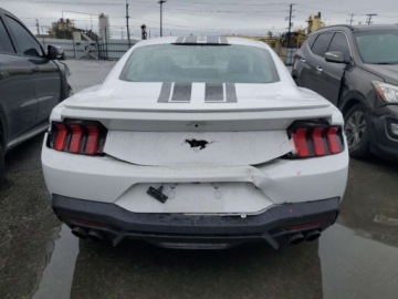 Ford Mustang VI 2024 Ford Mustang 2024 FORD MUSTANG 2.3 Benzyna 315KM, zdjęcie 6