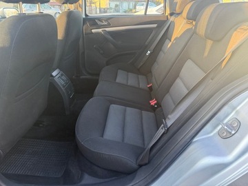 Skoda Octavia II 2009 SKODA OCTAVIA 1.6 Mpi Klimatronik Podgrzewane przednie i tylnie siedze, zdjęcie 26