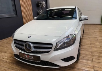 Mercedes Klasa A W176 Hatchback 5d Facelifting 200 156KM 2015 Mercedes-Benz Klasa A 1.6 156 KM gwarancja FABRYCZNY LAKIER bezwypadkow, zdjęcie 12