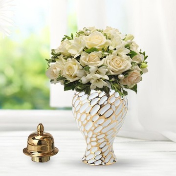 Фарфоровый керамический цветок в имбирной баночке, размеры 17 см х 33,5 см.