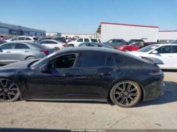 Porsche Panamera II 2023 Porsche Panamera 4 2023 2.9 Benzyna 325KM, zdjęcie 2