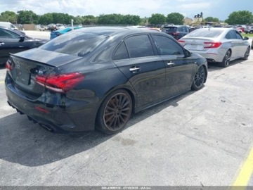 Mercedes Klasa A W177/V177 2021 Mercedes-Benz Klasa A a35 4matic 2.0 Benzyna 302KM, zdjęcie 3