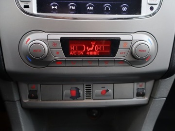 Ford Focus II Focus C-Max 1.8 i 16V 125KM 2007 Ford Focus 1.8 16V, Klima, Klimatronic,ALU, zdjęcie 15